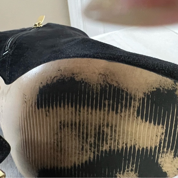 Marc Fisher black suede style Serenity peep toe high heel zipper bootie 8 1/2 - Picture 14 of 16